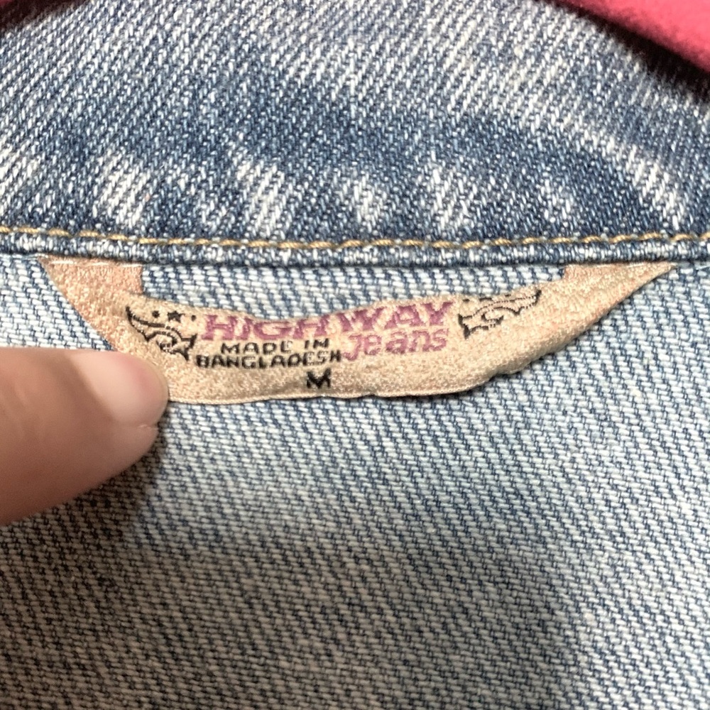Distressed rhinestone denim jacket - Picture 3 of 6